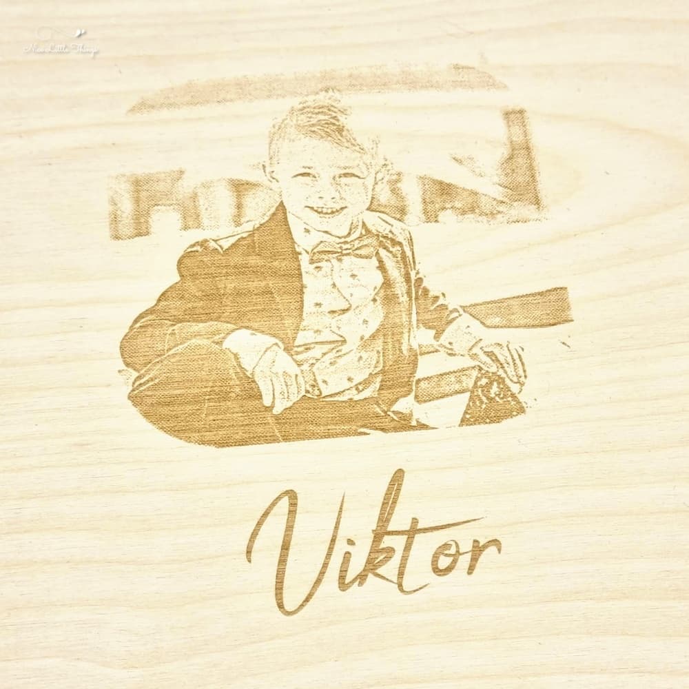 Boîte à souvenirs avec nom