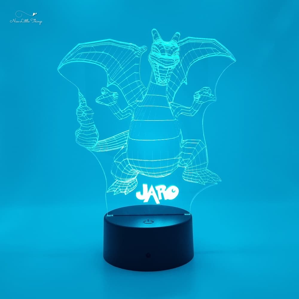 Lampe LED RVB personnalisée Pokemon Charizard