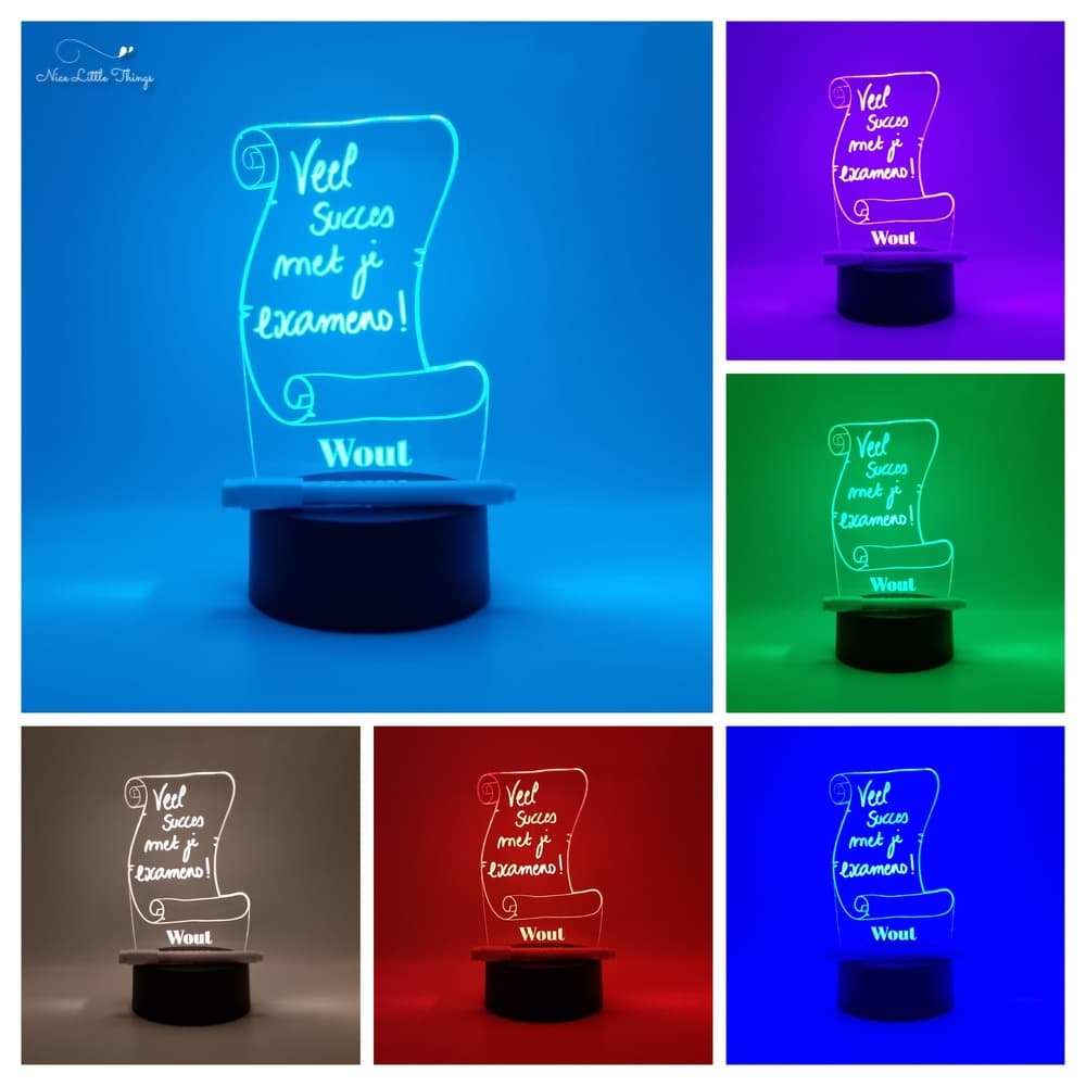 Dessin personnalisé avec lampe LED RVB - Parchemin