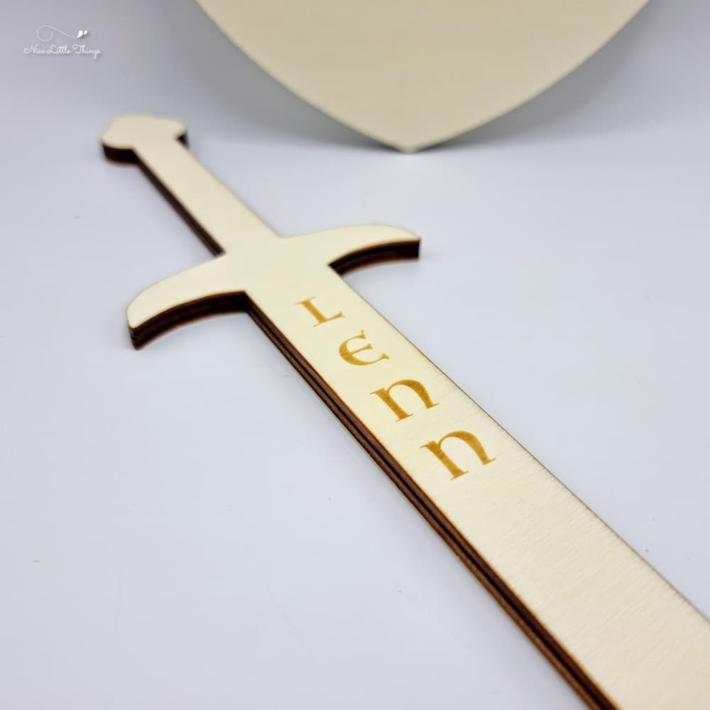 Bouclier et épée personnalisés