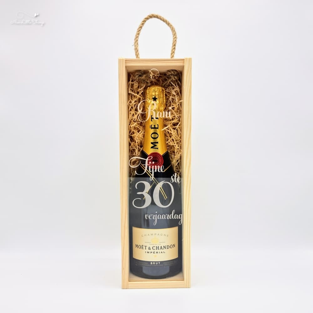 Boîte à vin avec couvercle transparent - Anniversaire