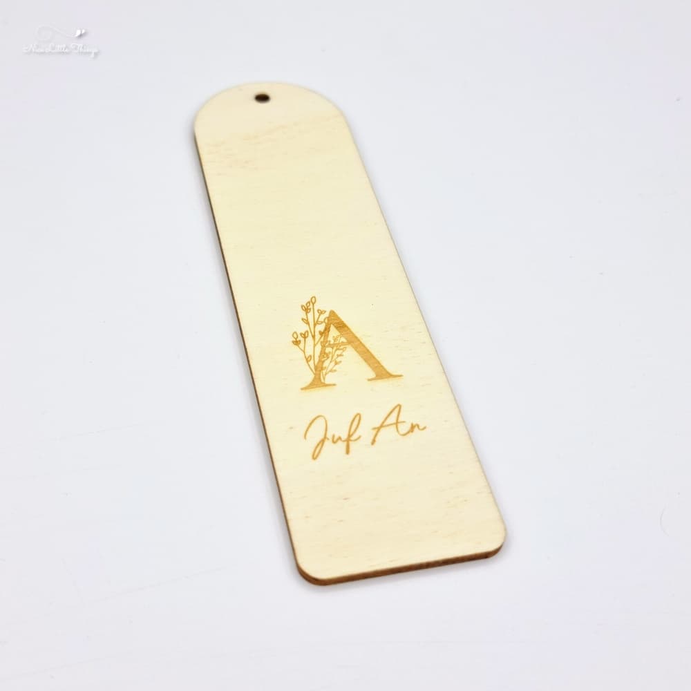 Signet personnalisé avec fleurs