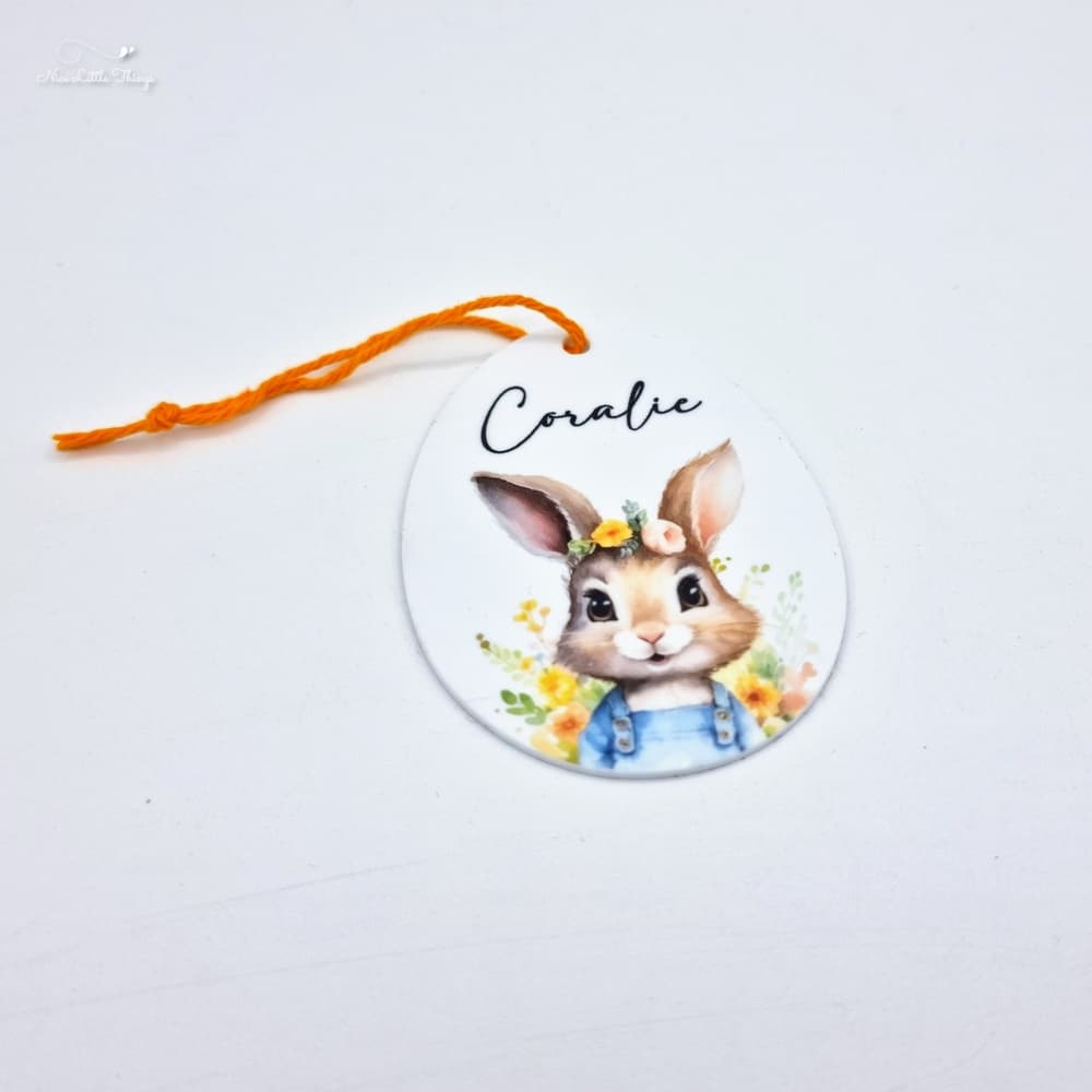 Pendentif de Pâques coloré avec nom