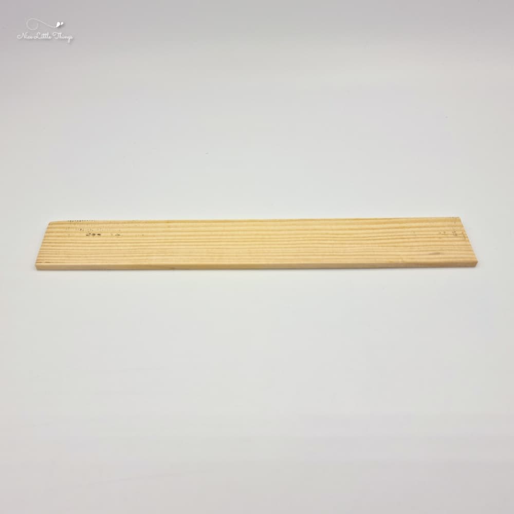 Règle en bois