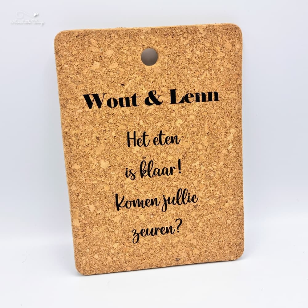 Le sous-verre vient pleurnicher