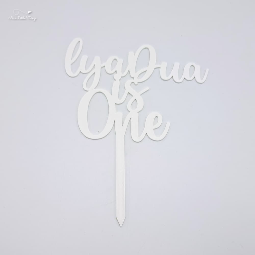 Décor de gâteau Nom + Un